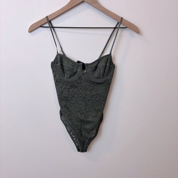 Urban Outfitters Out From Under XS Grey Lace Bustier Bodysuit New with tags - Picture 1 of 15